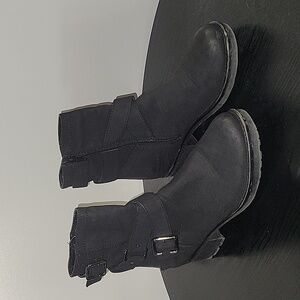 Women's Kohls Black Size 7 Med Adjustable Boots